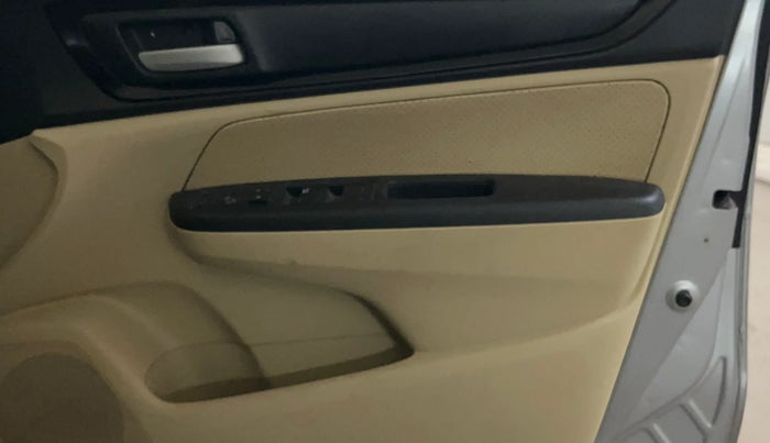 2020 Honda Amaze 1.2L I-VTEC V CVT, Petrol, Automatic, 70,764 km, Driver Side Door Panels Control