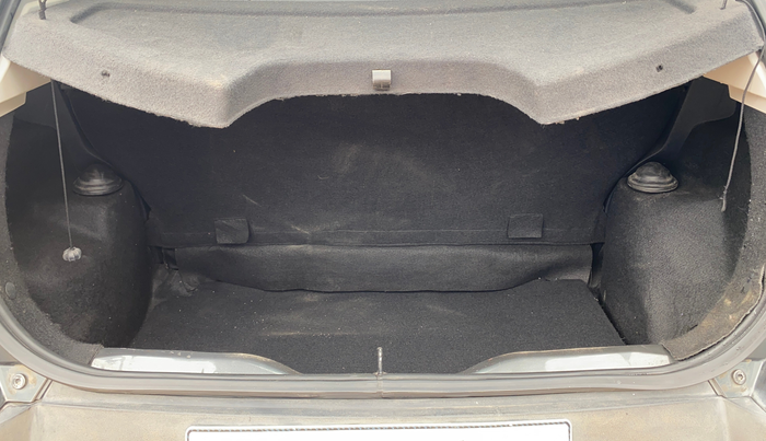 2022 Tata PUNCH ACCOMPLISHED MT, Petrol, Manual, 17,195 km, Boot Inside