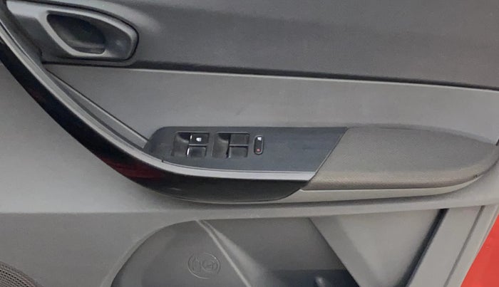 2018 Tata TIGOR XT PETROL, Petrol, Manual, 74,415 km, Driver Side Door Panels Control