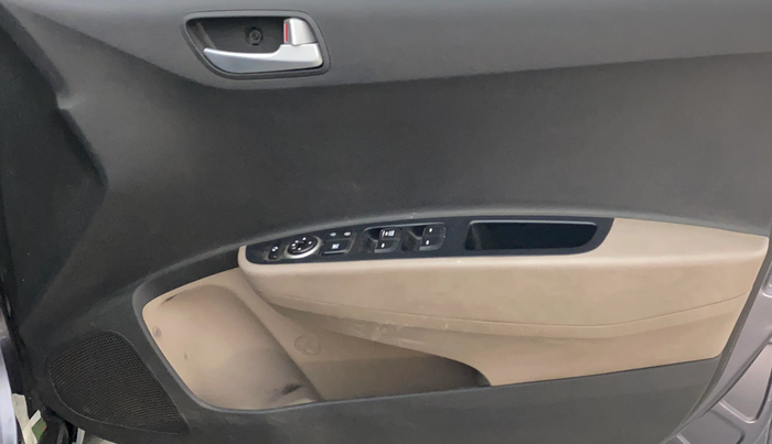 2019 Hyundai Grand i10 SPORTZ 1.2 KAPPA VTVT, Petrol, Manual, 71,622 km, Driver Side Door Panels Control