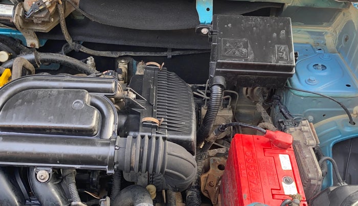 2019 Renault Kwid CLIMBER 1.0 AMT (O), Petrol, Automatic, 83,820 km, Engine View - Left