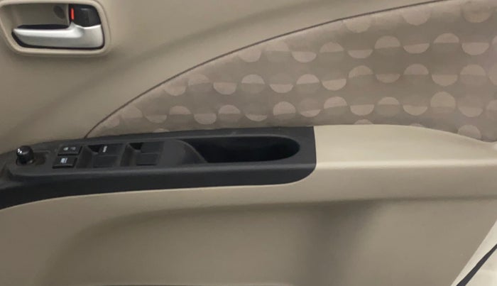 2015 Maruti Celerio ZXI AMT, Petrol, Automatic, 55,086 km, Driver Side Door Panels Control