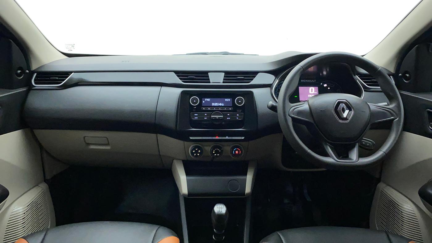 2021 Renault TRIBER RXL MT, Petrol, Manual, 23,841 km, Dashboard