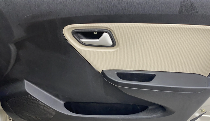 2022 Maruti Alto VXI, Petrol, Manual, 26,927 km, Driver Side Door Panels Control