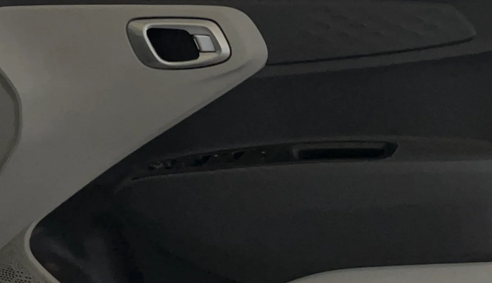 2024 Hyundai GRAND I10 NIOS SPORTZ 1.2 KAPPA VTVT, Petrol, Manual, 4,586 km, Driver Side Door Panels Control