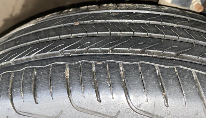 2024 Toyota Urban Cruiser Taisor S Plus 1.2 Petrol MT, Petrol, Manual, 17,564 km, Right Front Tyre Tread