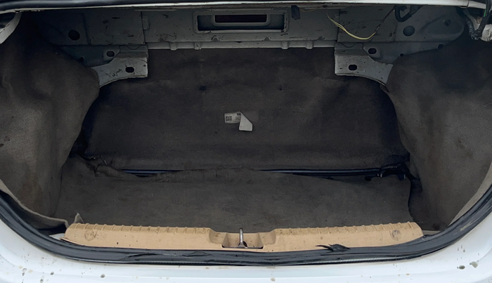 2015 Ford Figo Aspire TITANIUM1.5 DIESEL, Diesel, Manual, 1,10,513 km, Boot Inside