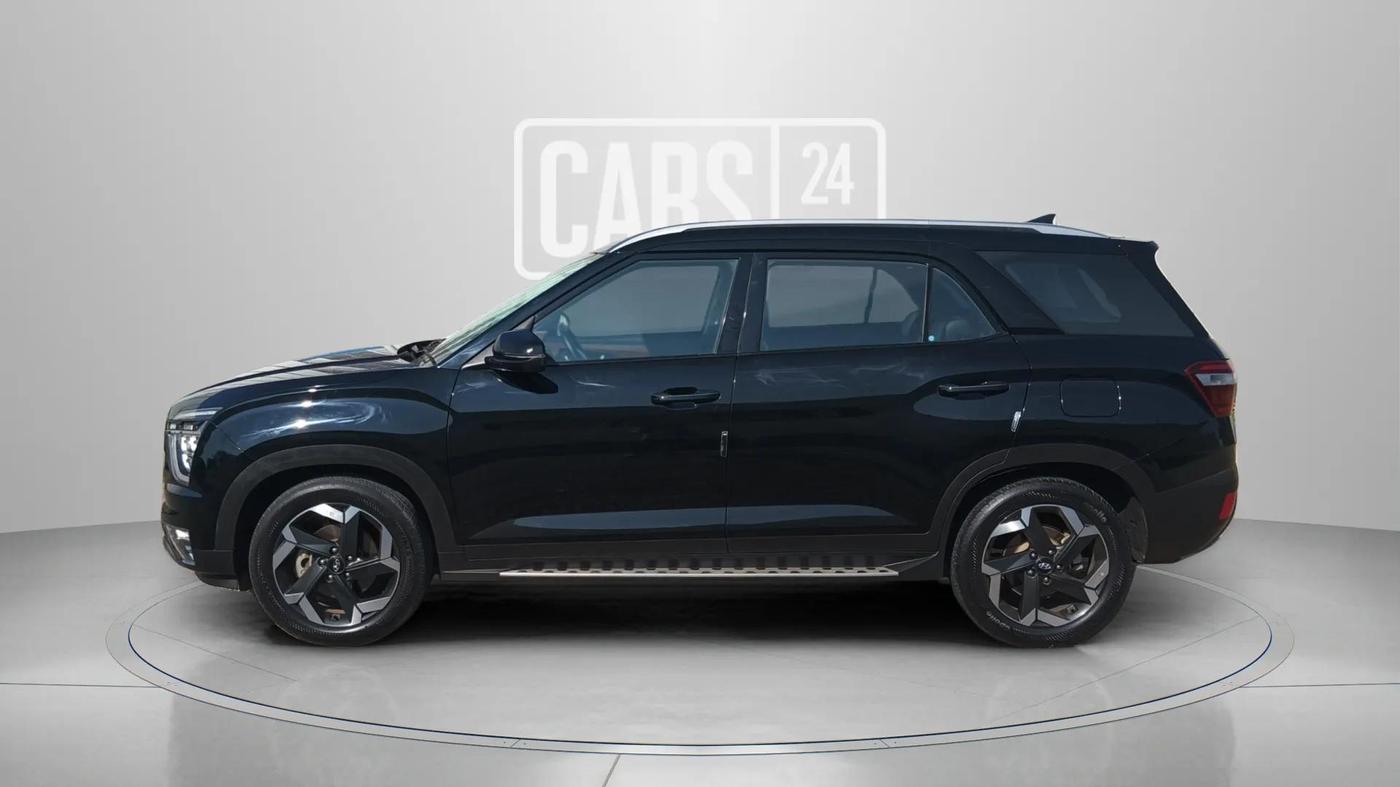 2024 Hyundai ALCAZAR PLATINUM(O) 7STR 1.5 AT, Diesel, Automatic, 26,551 km, Left Side