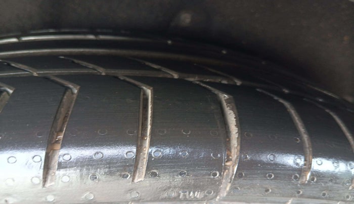 2017 Mercedes Benz GLA Class 200 CDI SPORT, Diesel, Automatic, 25,152 km, Left Front Tyre Tread