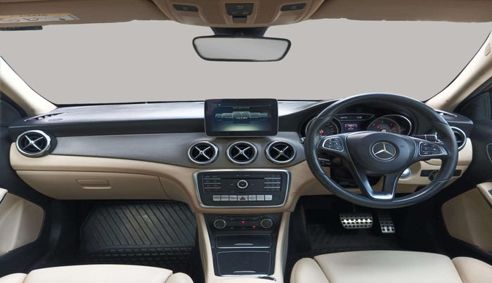 2017 Mercedes Benz GLA Class 200 CDI SPORT, Diesel, Automatic, 25,152 km, Dashboard