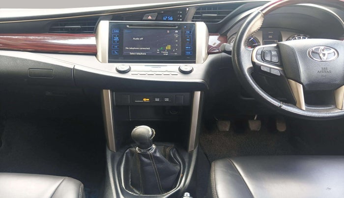 2016 Toyota Innova Crysta 2.4 VX 8 STR, Diesel, Manual, 79,766 km, Air Conditioner