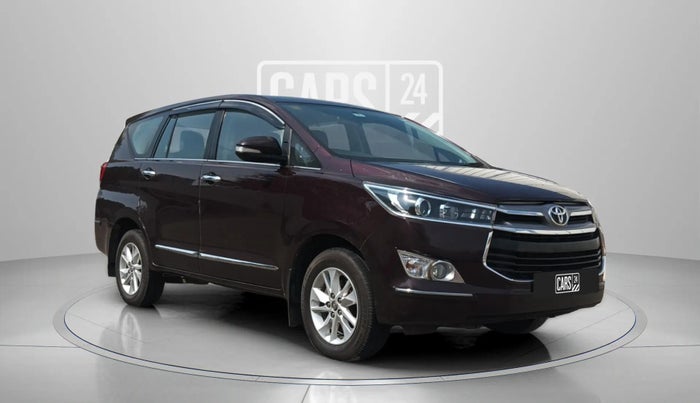 2016 Toyota Innova Crysta 2.4 VX 8 STR, Diesel, Manual, 79,766 km, Right Front Diagonal