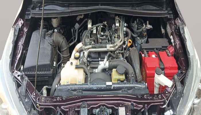 2016 Toyota Innova Crysta 2.4 VX 8 STR, Diesel, Manual, 79,766 km, Engine View