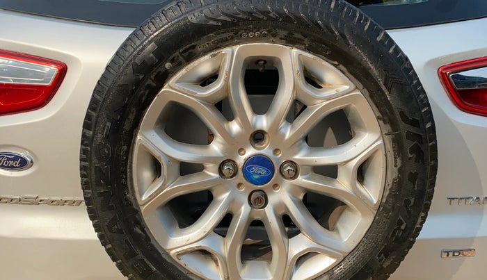 2014 Ford Ecosport TITANIUM 1.5L DIESEL (OPT), Diesel, Manual, 1,15,278 km, Spare Tyre
