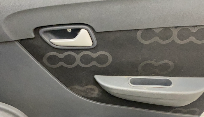 2015 Maruti Alto 800 LXI, Petrol, Manual, 20,931 km, Driver Side Door Panels Control