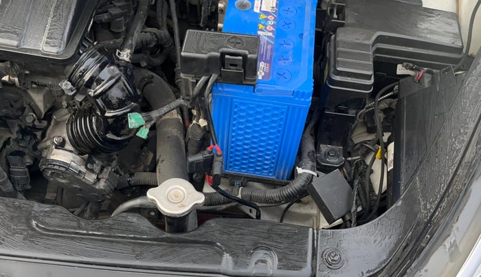 2020 Hyundai AURA SX 1.2, Petrol, Manual, 74,746 km, Engine View - Left