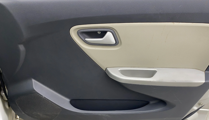 2014 Maruti Alto K10 VXI, Petrol, Manual, 44,648 km, Driver Side Door Panels Control