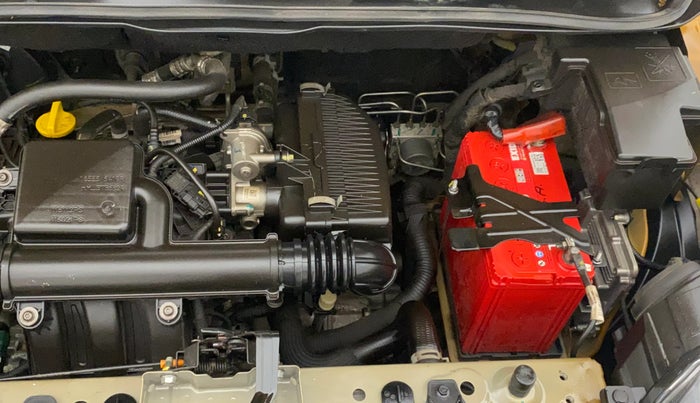 2022 Renault TRIBER RXT AMT, Petrol, Automatic, 14,440 km, Engine View - Left