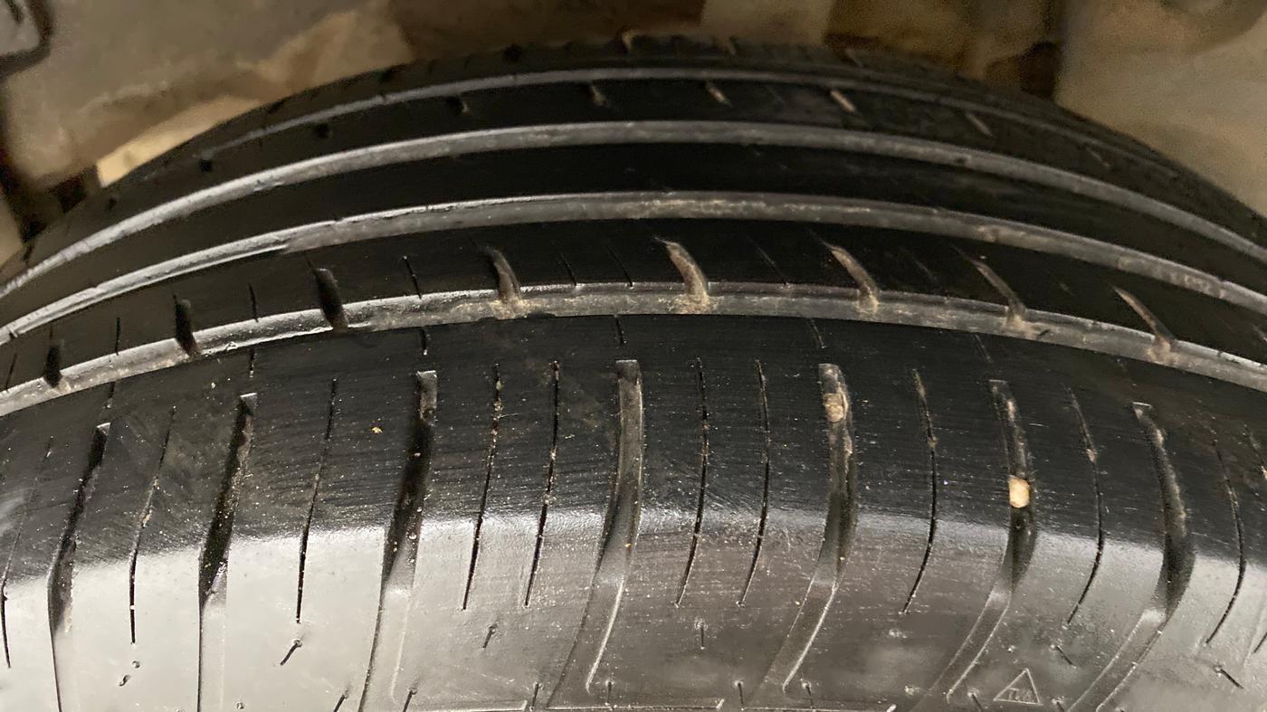 2021 Renault Duster RXZ, Petrol, Manual, 17,618 km, Left Rear Tyre Tread