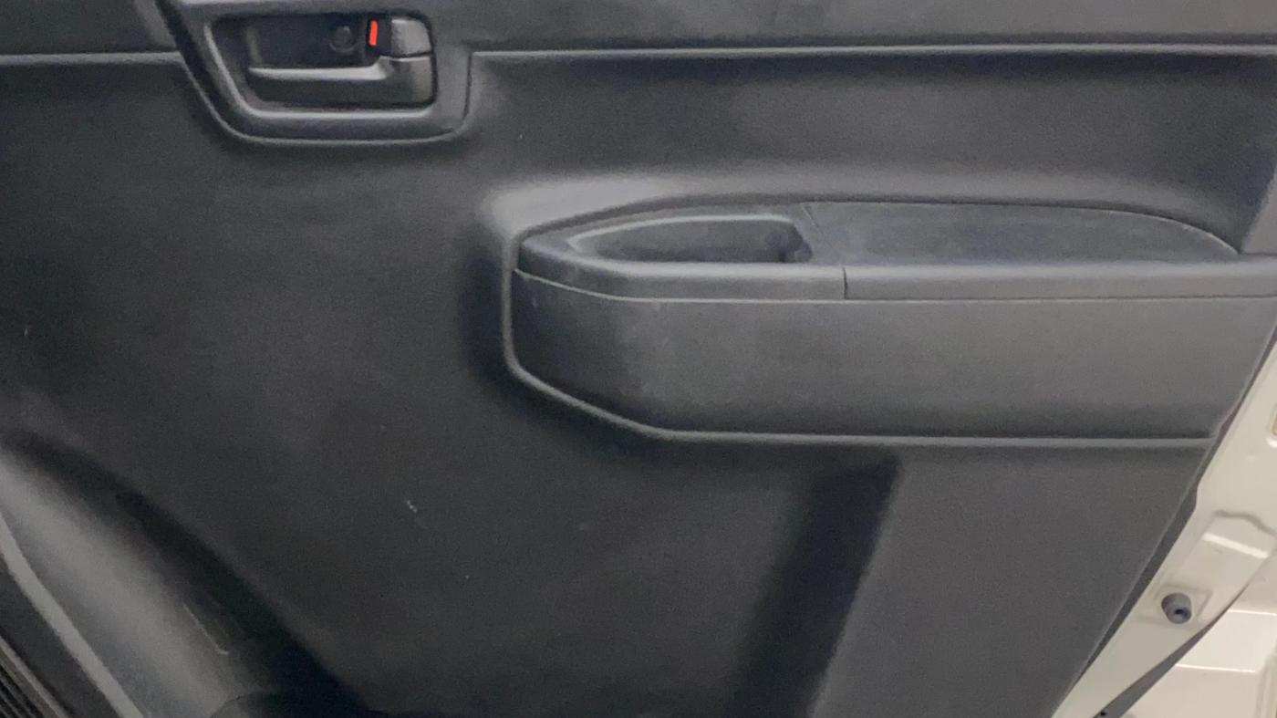 2022 Maruti S PRESSO VXI PLUS AMT, Petrol, Automatic, 32,645 km, Driver Side Door Panels Control