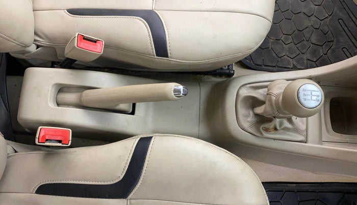 2013 Maruti Swift Dzire VXI, Petrol, Manual, 63,118 km, Gear Lever