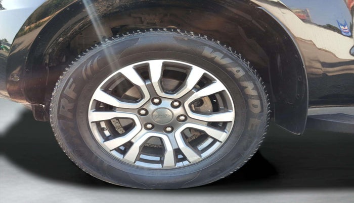 2021 Ford Endeavour TITANIUM 2.0 4X4 AT, Diesel, Automatic, 67,382 km, Left Front Wheel