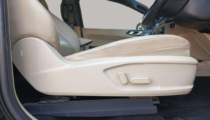 2021 Ford Endeavour TITANIUM 2.0 4X4 AT, Diesel, Automatic, 67,382 km, Driver Side Adjustment Panel