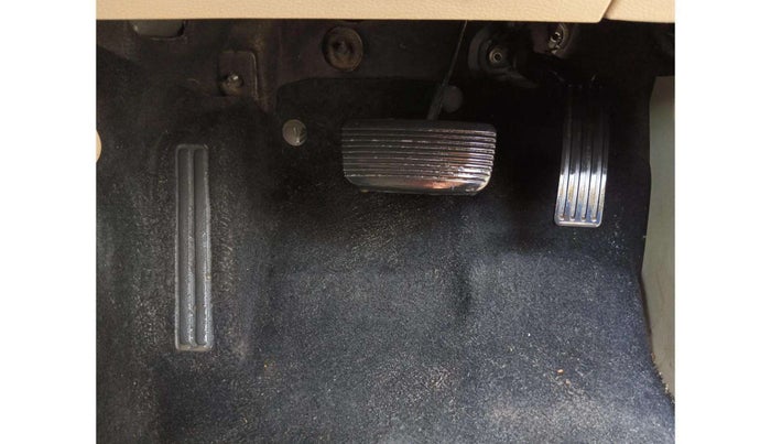 2021 Ford Endeavour TITANIUM 2.0 4X4 AT, Diesel, Automatic, 67,382 km, Pedals