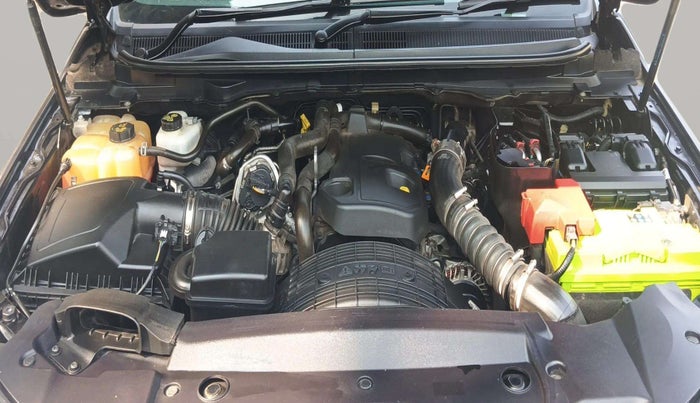 2021 Ford Endeavour TITANIUM 2.0 4X4 AT, Diesel, Automatic, 67,382 km, Engine View