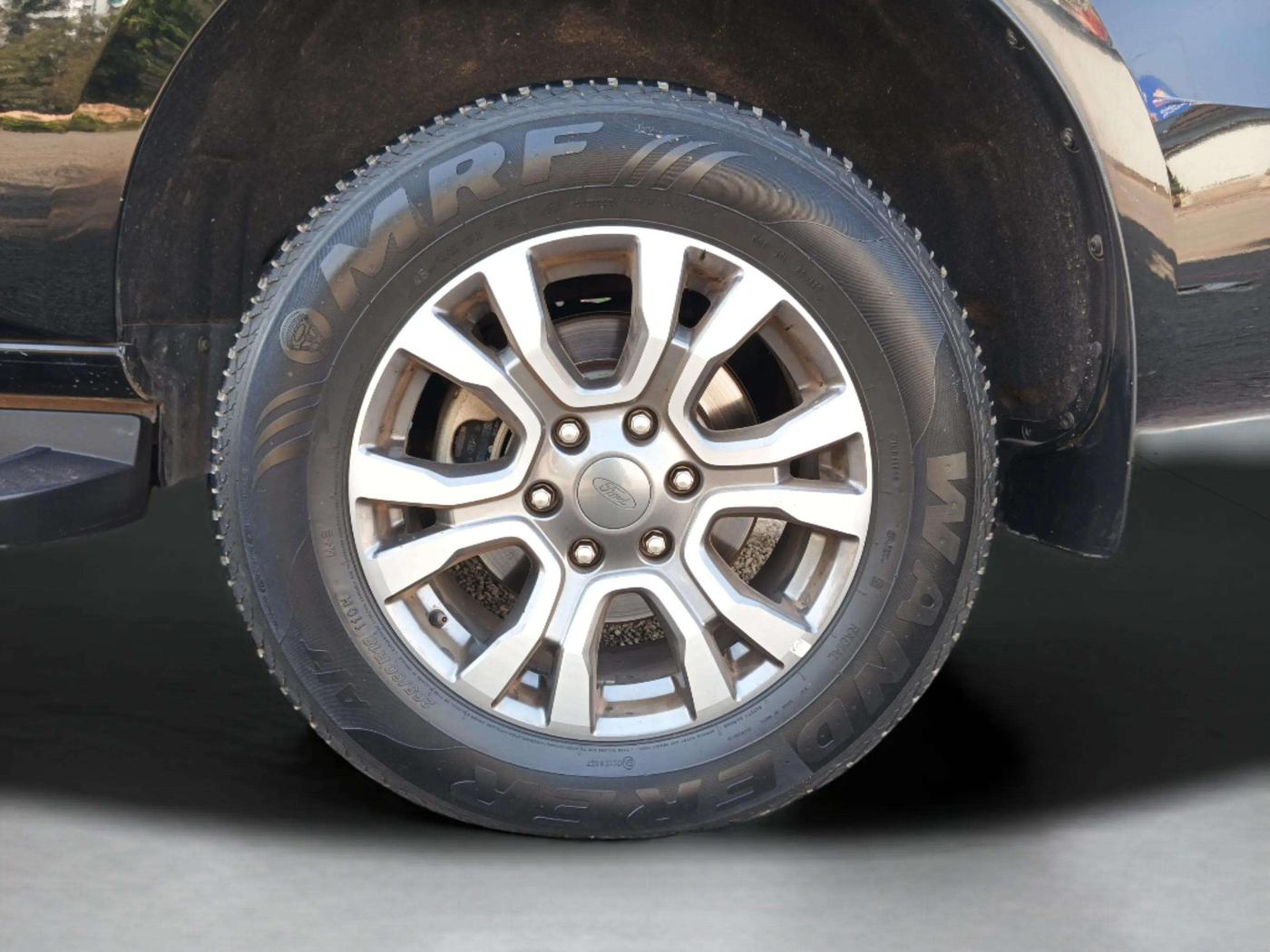 2021 Ford Endeavour TITANIUM 2.0 4X4 AT, Diesel, Automatic, 67,382 km, Left Rear Wheel