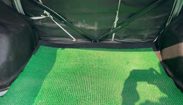 2014 Toyota Etios VD, Diesel, Manual, 25,949 km, Boot Inside