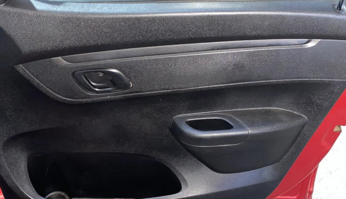 2019 Renault Kwid RXL, Petrol, Manual, 32,528 km, Driver Side Door Panels Control