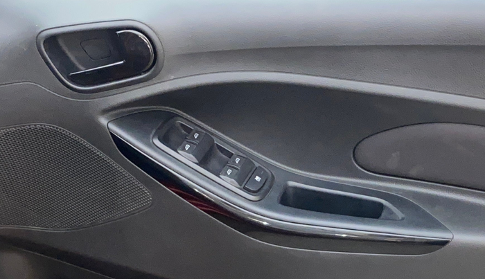 2021 Ford Figo Aspire TITANIUM PLUS 1.2 PETROL, Petrol, Manual, 32,928 km, Driver Side Door Panels Control