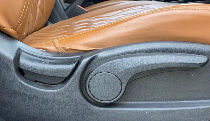 2019 Hyundai Creta SX AT 1.6 PETROL, Petrol, Automatic, 66,536 km, Driver Side Adjustment Panel