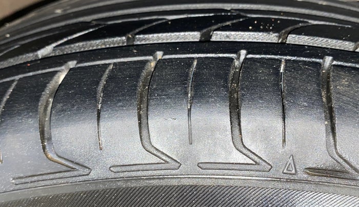 2019 Hyundai Creta SX AT 1.6 PETROL, Petrol, Automatic, 66,536 km, Right Front Tyre Tread