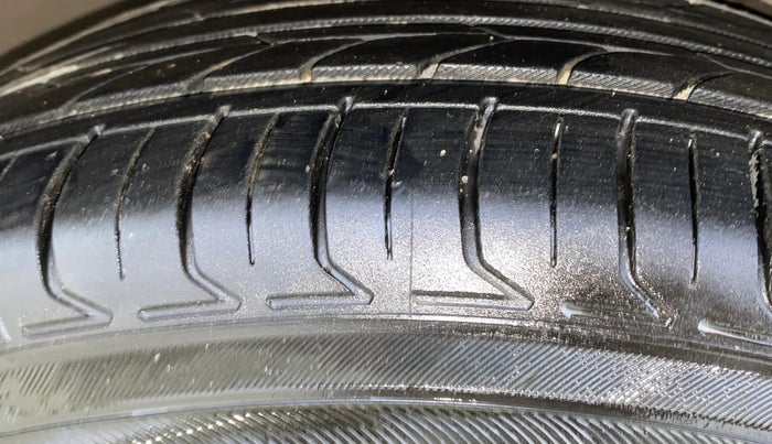 2019 Hyundai Creta SX AT 1.6 PETROL, Petrol, Automatic, 66,536 km, Left Front Tyre Tread