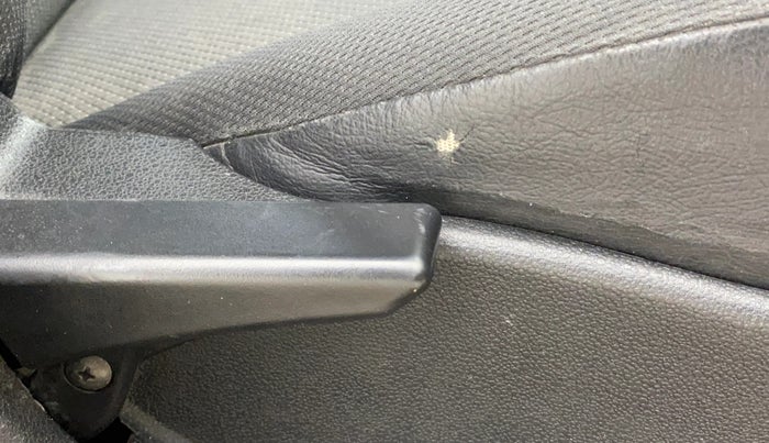 2017 Tata Tiago XT PETROL, Petrol, Manual, 44,579 km, Driver Side Adjustment Panel