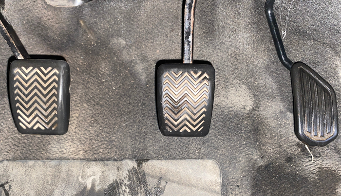 2013 Toyota Etios Liva G, Petrol, Manual, 26,024 km, Pedals