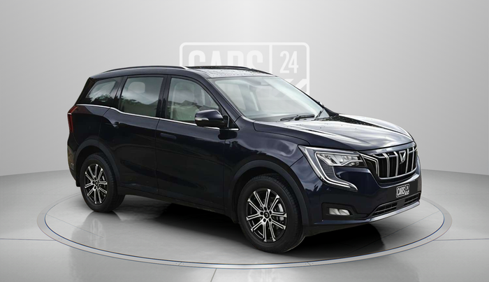 2022 Mahindra XUV700 AX 7 LUXURY D AT 7 STR, Diesel, Automatic, 21,188 km, SRP