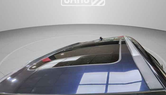 2022 Mahindra XUV700 AX 7 LUXURY D AT 7 STR, Diesel, Automatic, 21,188 km, Roof