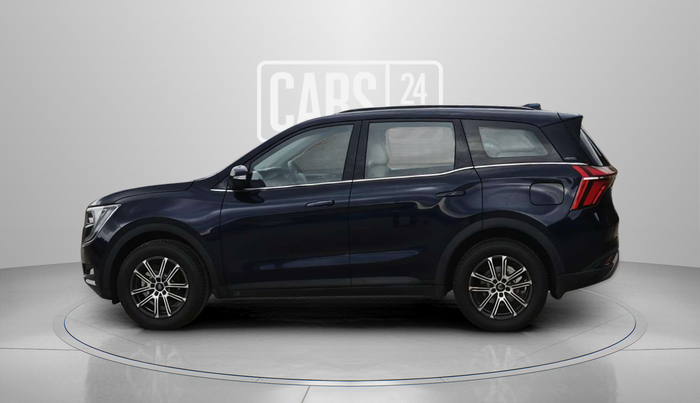 2022 Mahindra XUV700 AX 7 LUXURY D AT 7 STR, Diesel, Automatic, 21,188 km, Left Side