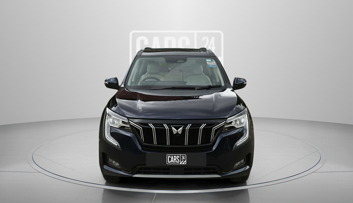 2022 Mahindra XUV700 AX 7 LUXURY D AT 7 STR, Diesel, Automatic, 21,188 km, Front