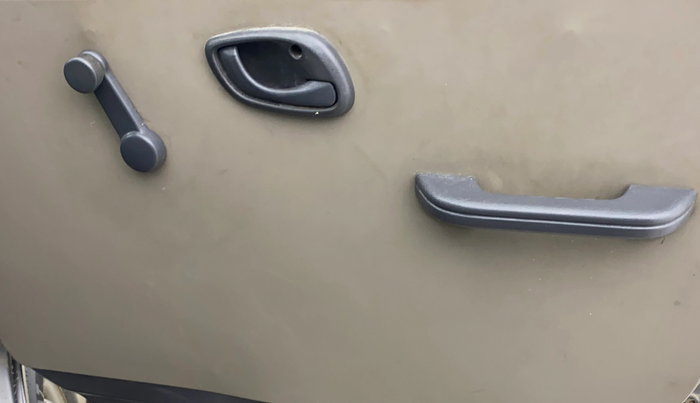 2016 Maruti Eeco 5 STR WITH A/C+HTR, Petrol, Manual, 21,249 km, Driver Side Door Panels Control