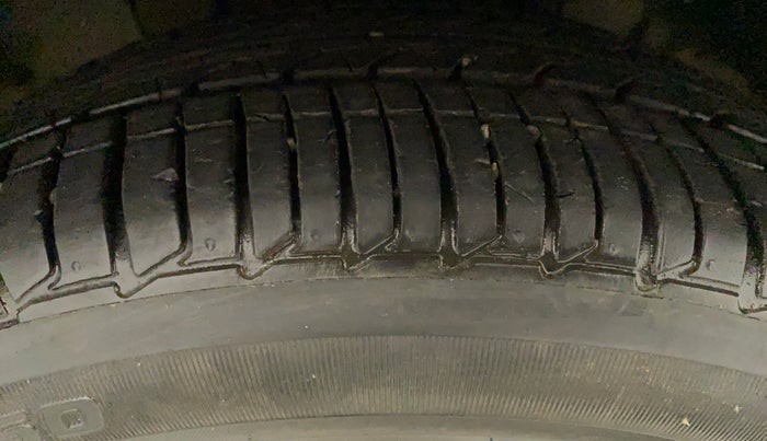 2020 Tata TIGOR XZ PLUS PETROL, Petrol, Manual, 12,280 km, Right Front Tyre Tread