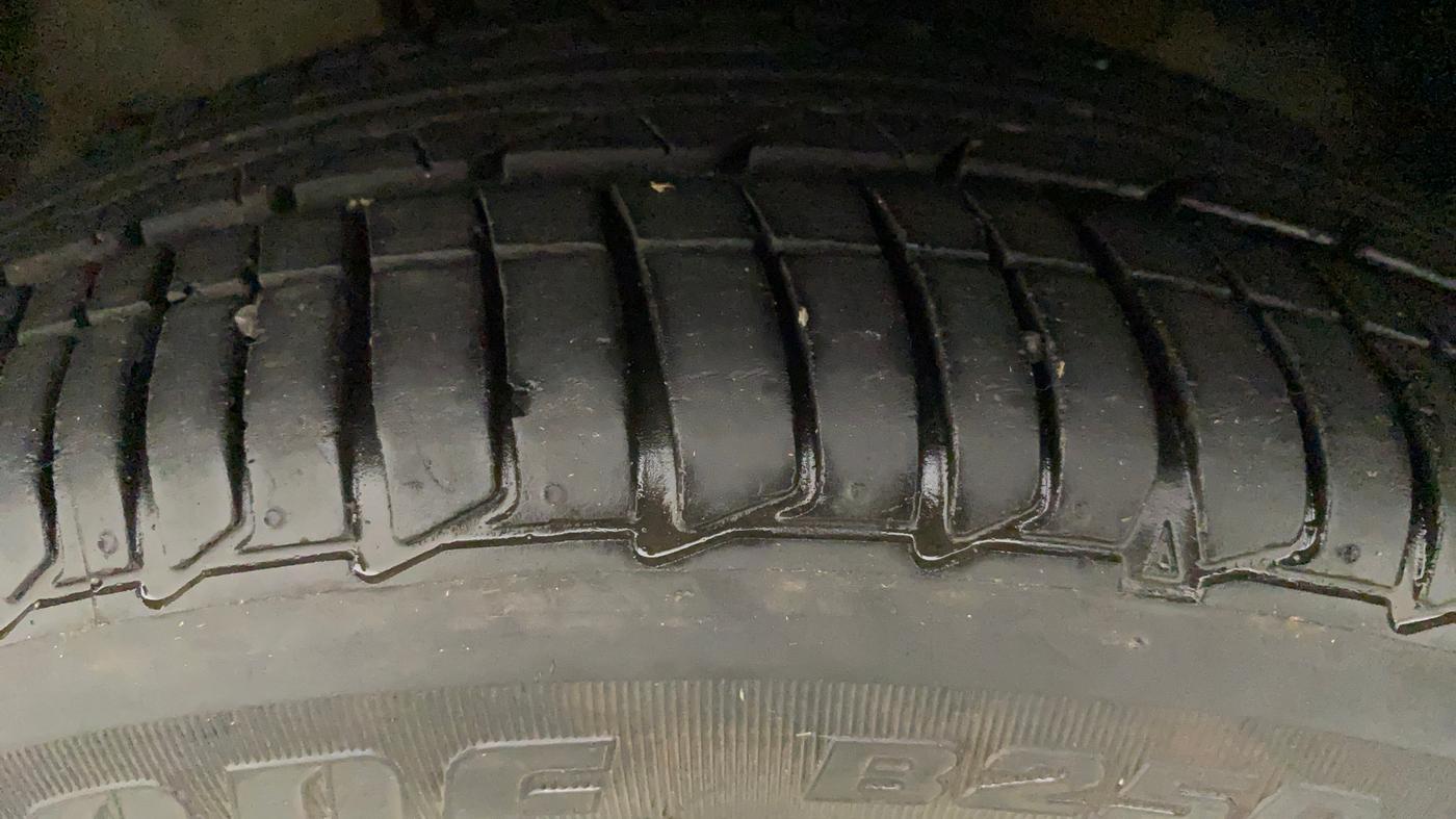 2020 Tata TIGOR XZ PLUS PETROL, Petrol, Manual, 12,280 km, Left Front Tyre Tread