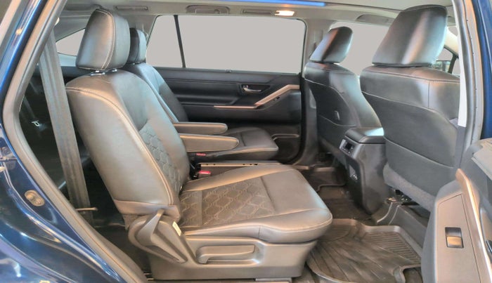 2024 Maruti Invicto ALPHA PLUS 7 STRONG HYBRID , Hybrid, Automatic, 8,036 km, Right Side Rear Door Cabin