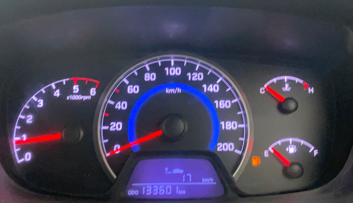 2015 Hyundai Grand i10 ASTA 1.1 CRDI, Diesel, Manual, 1,33,575 km, Odometer Image