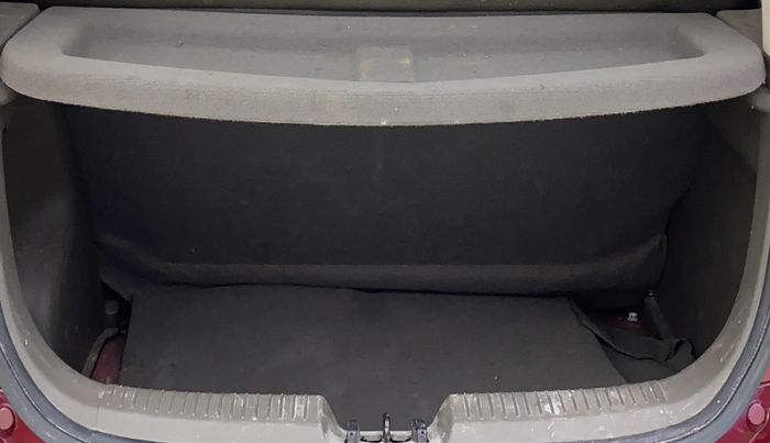 2013 Hyundai i10 SPORTZ 1.1, Petrol, Manual, 31,062 km, Boot Inside