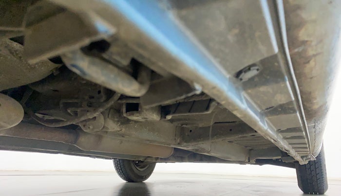 2013 Maruti Swift Dzire VXI, Petrol, Manual, 33,566 km, Right Side Underbody