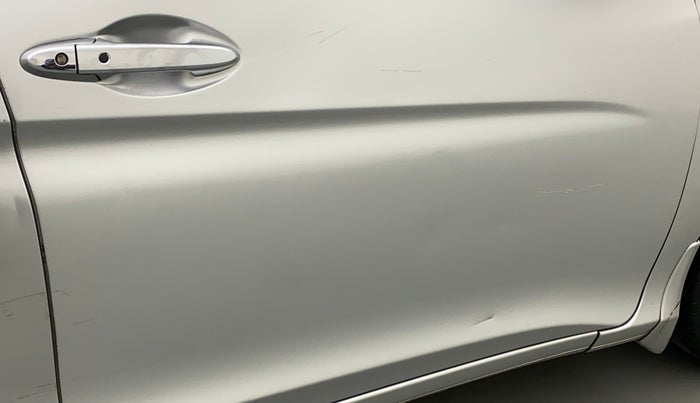 2017 Honda City 1.5L I-VTEC VX CVT, Petrol, Automatic, 1,02,825 km, Driver-side door - Minor scratches
